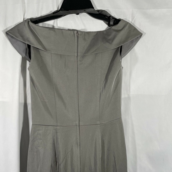 NEW La Femme [SZ 4 ] Surplice Off‎ the Shoulder Column Gown in Pewter - Picture 11 of 12